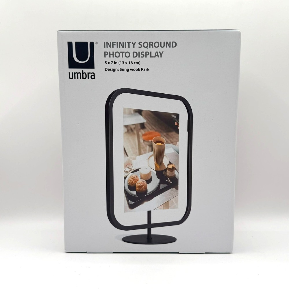 Umbra Infinity SQRound 5x7 Photo Display Black Floating Picture Frame Tabletop